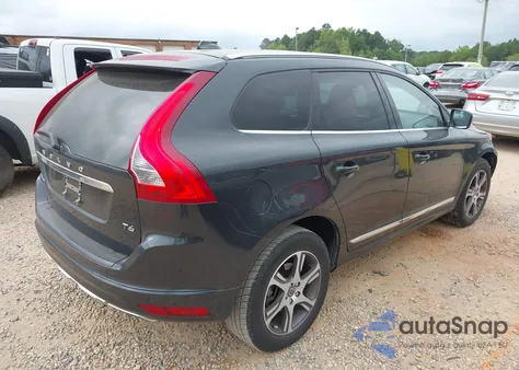 2015 Volvo Xc60 T6 z USA, uszkodzony, nr VIN YV449MDK2F2709324